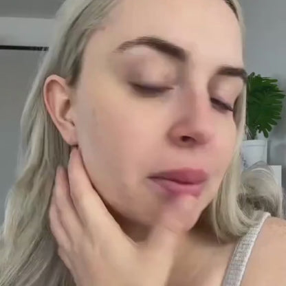 ÈlanGlow – LED Face & Neck Lifter